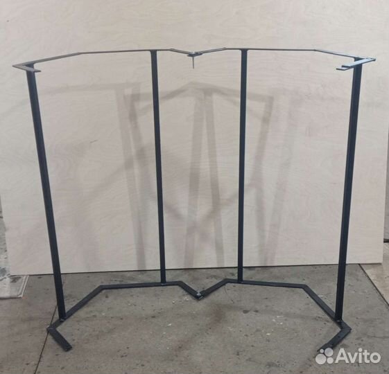 Кустодержатель