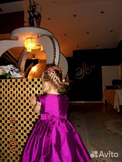 Нарядное платье