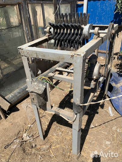 Перосъемная машина