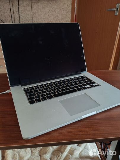 Macbook Pro (Retina Mid 2012)