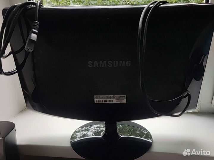 Монитор Samsung syncmaster 2033