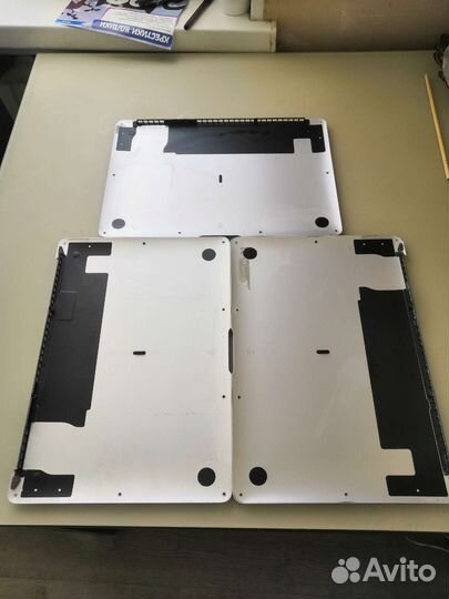 Нижняя крышка MacBook air 13 a1466 a1369