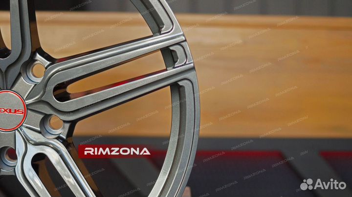 Кованые диски R22 на Лексус