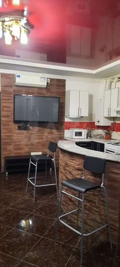 2-к. квартира, 78 м², 2/4 эт.