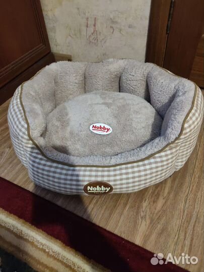 Лежанка для кошек и собак