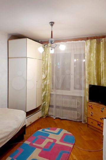 Комната 11 м² в 3-к., 1/10 эт.