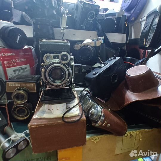 Пленочный фотоаппарат