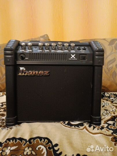 Гитарный комбоусилитель Ibanez