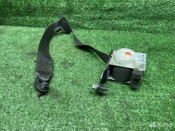 Ремень безопасности задний правый Kia Rio 3