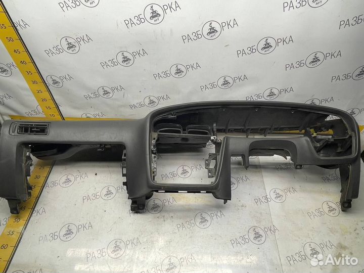 Торпедо Toyota Camry SV30