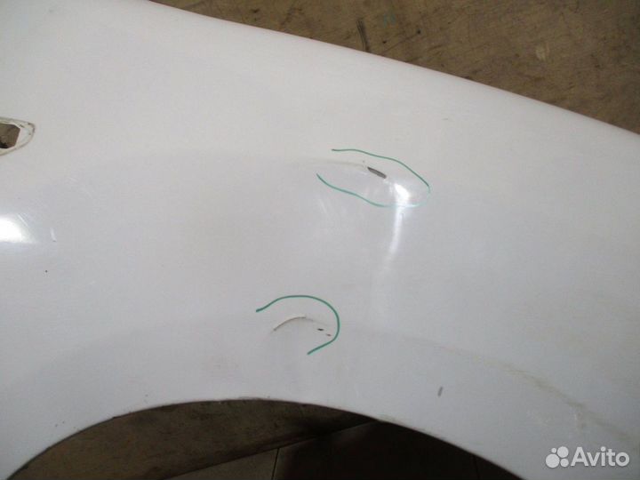 Крыло переднее правое Renault Logan 2