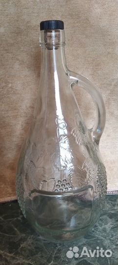 Бутылка стеклянная