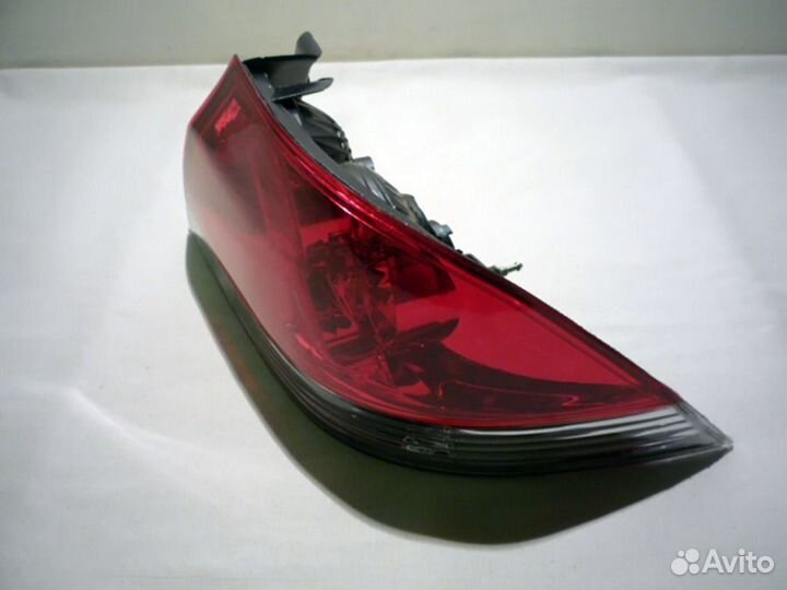 Фонарь задний правый Митсубиси Лансер 9 2003-2007