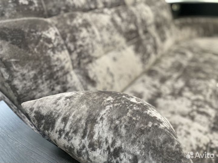 Диван угловой