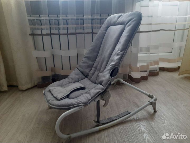 Шезлонг детский