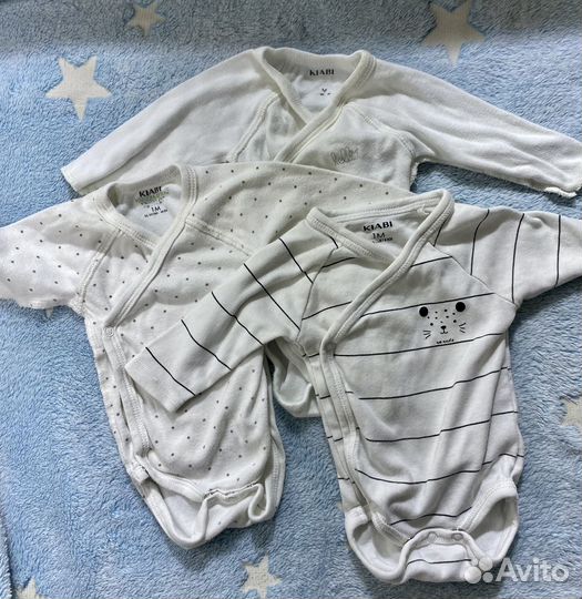 Пакет с детскими вещами