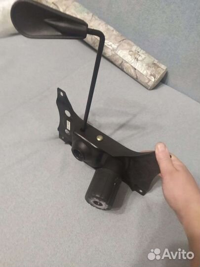 Механизм качания кресла топ ган (Н. Ельцовка)