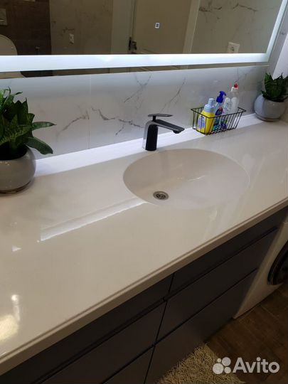 Столешницы из искусственного камня для ванных