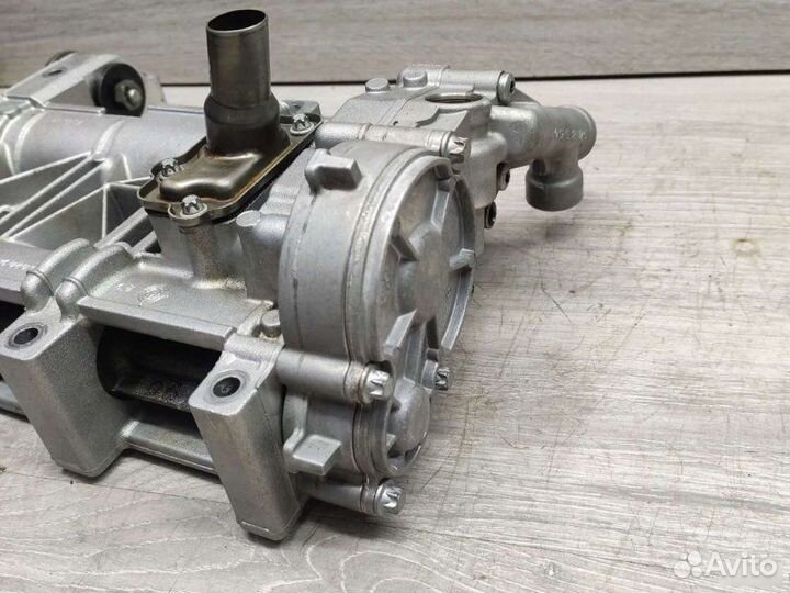 Балансировочный вал масляный насос Mercedes M271