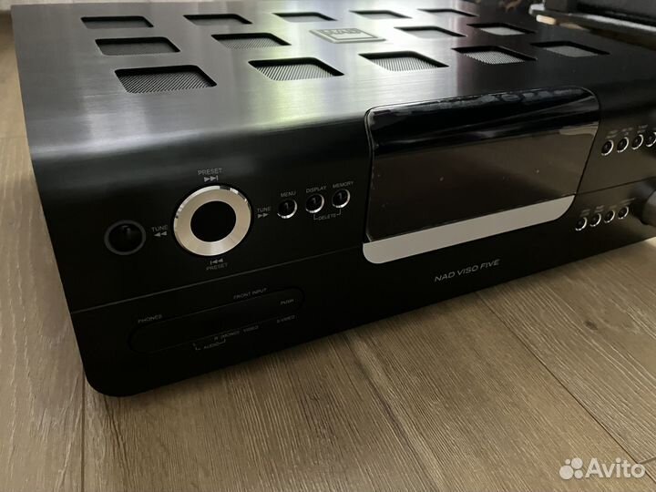 Усилитель NAD Viso
