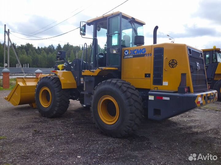 Фронтальный погрузчик XCMG LW550RU, 2023
