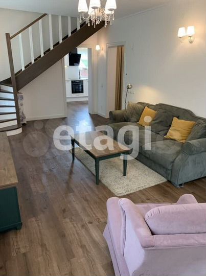 Дом 121,7 м² на участке 16 сот.