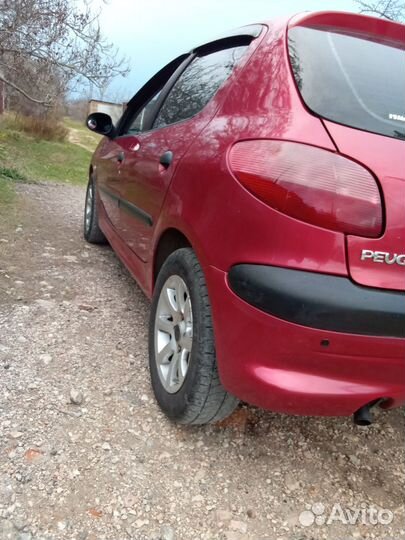 Peugeot 206 1.4 AT, 2001, 204 000 км
