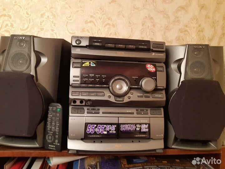 Музыкальный центр Sony RX70