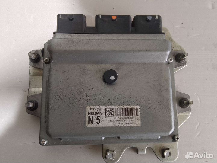 Блок управления двигателем Nissan Qashqai J10