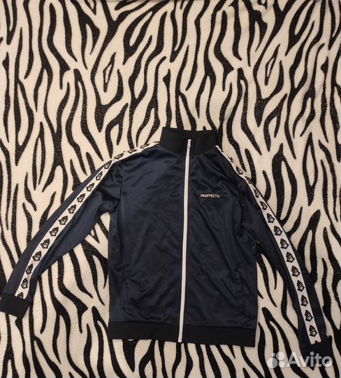 Спортивная олимпийка unaffected