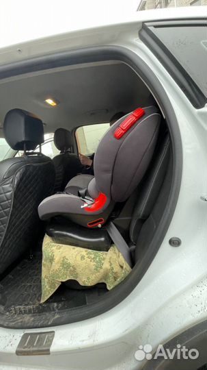 Детское автокресло
