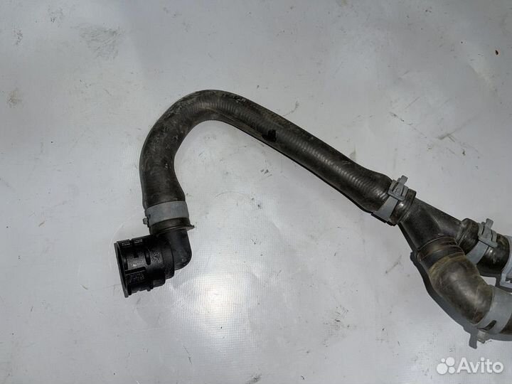 Патрубок системы охлаждения Skoda Octavia cjza 1.2