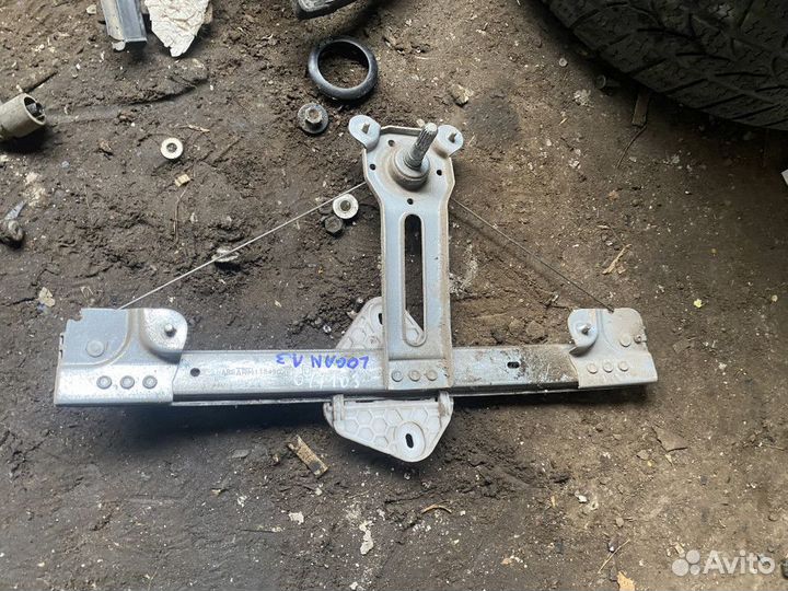 Стеклоподъемник задний левый Renault Logan 2005-20