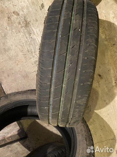 Goodyear EfficientGrip 2 SUV 225/60 R18