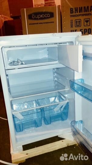 Холодильник Бирюса новый