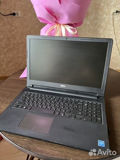 Ноутбук dell inspiron 15