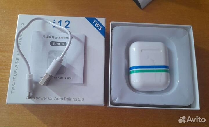 Новые беспроводные наушники TWS i12