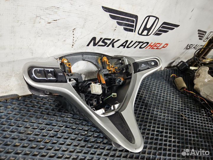 Кнопки руля Honda Civic FD1 R18 2006