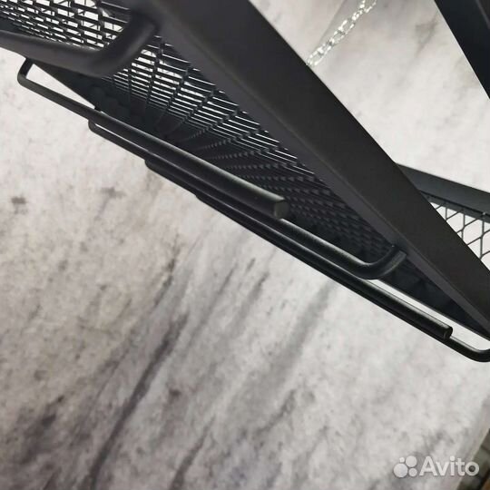 Держатель для бокалов