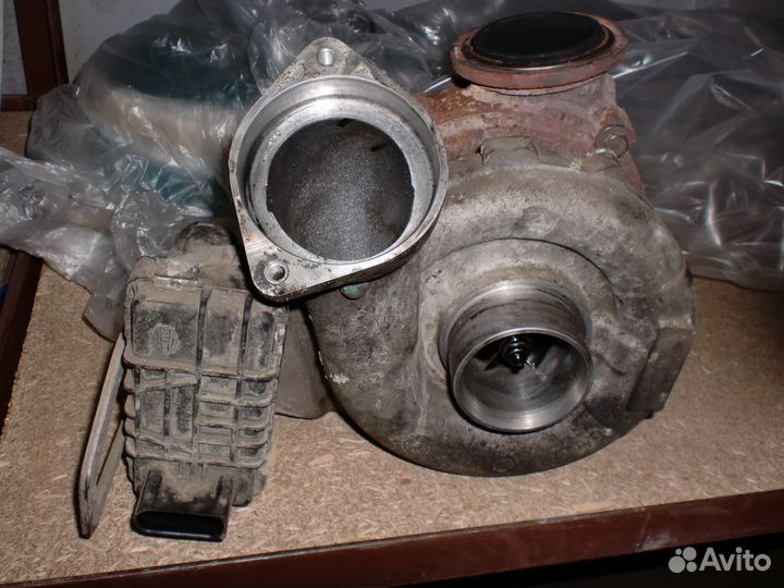 Турбина ориг Garrett на BMW X5