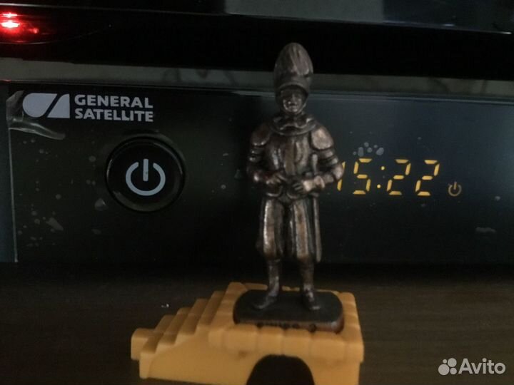 Солдатик из киндер-сюрприза 90-х годов