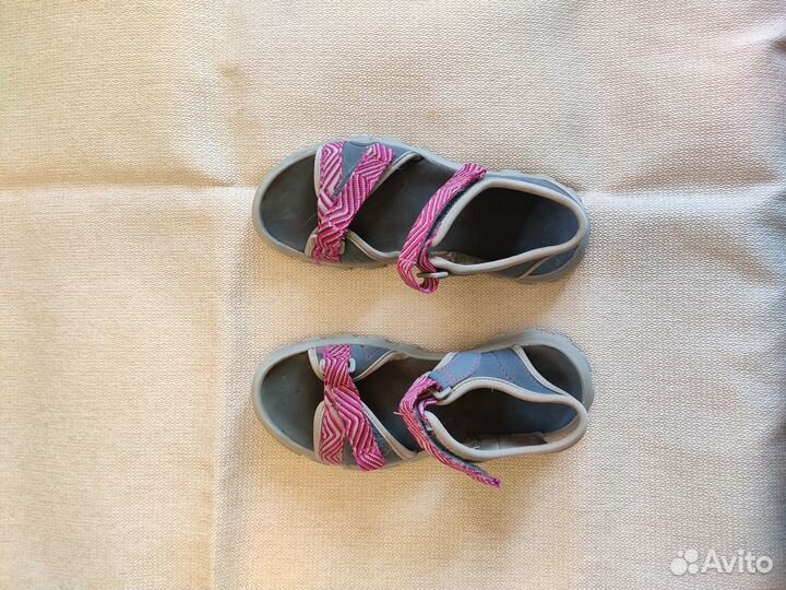 Босоножки для девочки