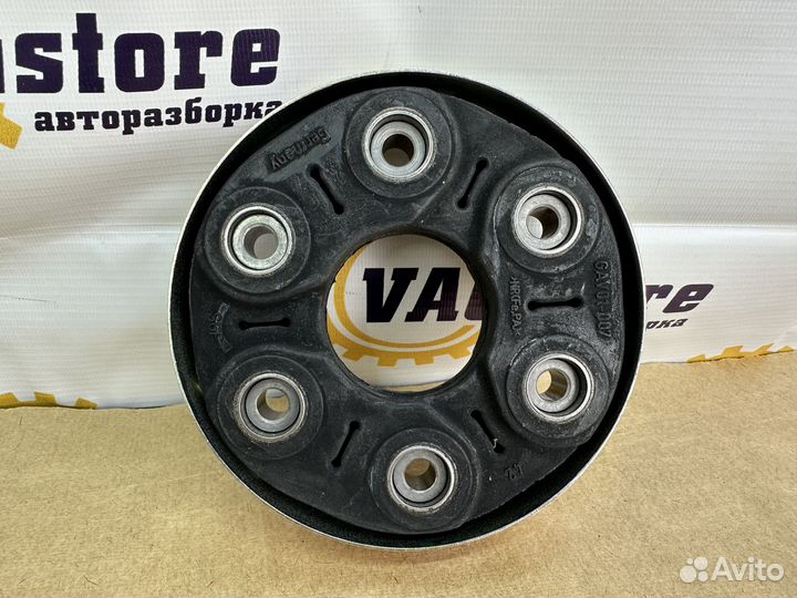 Муфта карданного вала Volkswagen Golf 4