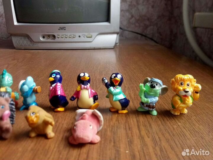 Игрушки из киндера