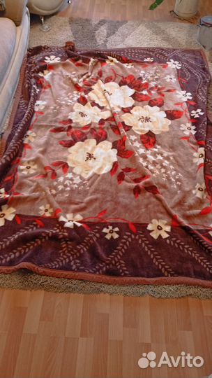 Покрывало на двуспальную кровать