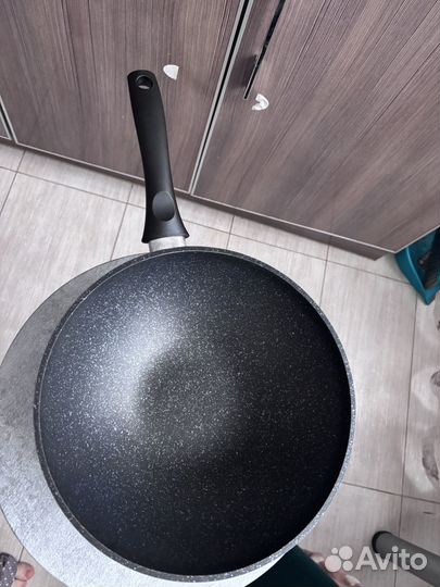 Сковорода вок и кастрюля Kukmara