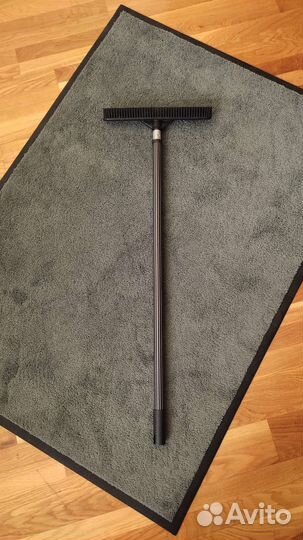 Каучуковая щётка от Белого кота