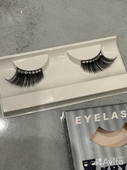 Накладные ресницы со стразами