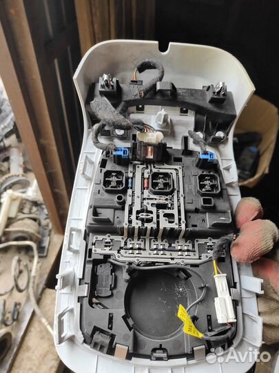 Peugeot 508 плафон салонный