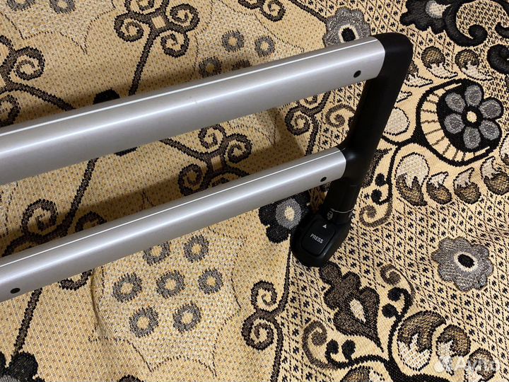 Разделитель багажника Cadillac XT5